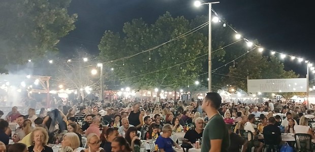 Αυξημένη επισκεψιμότητα στο Παζάρι Αλμυρού
